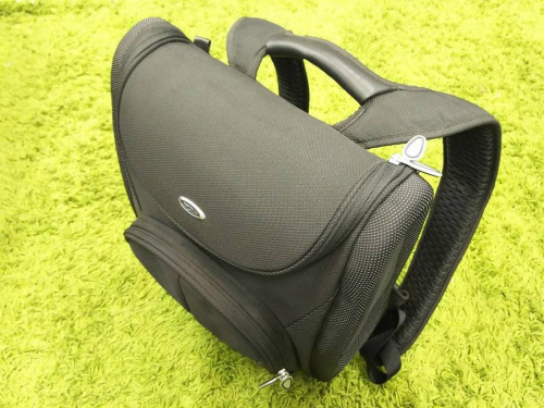 バッグのトゥミ（TUMI）