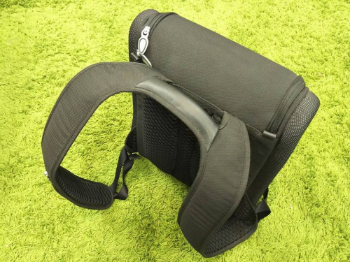 トゥミ（TUMI）の吉川