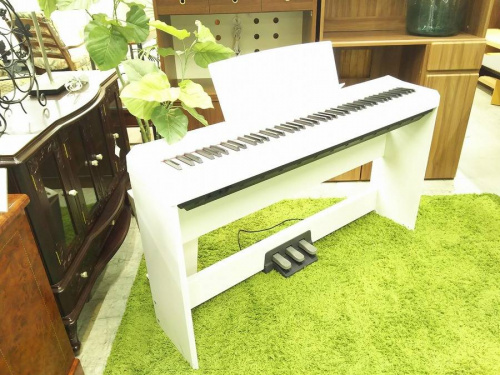 楽器・ホビー雑貨の電子ピアノ
