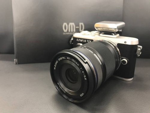 デジタル家電のデジタルカメラ