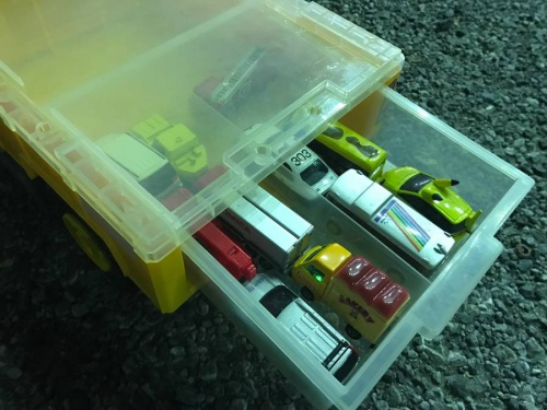 ミニカーのトミカ