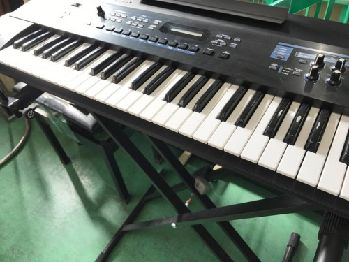 電子ピアノのROLAND