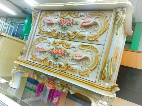 家具のチェスト