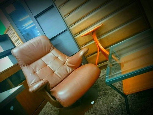 家具のカリモク