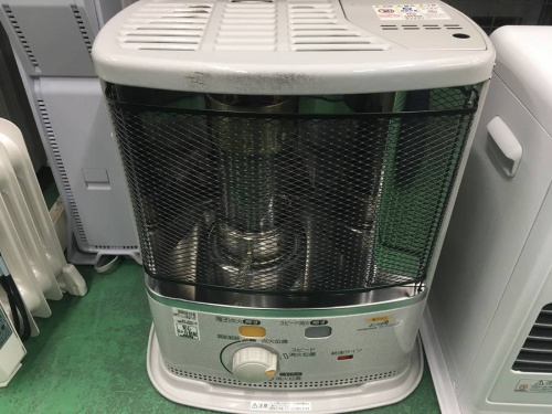 ヒーターのストーブ