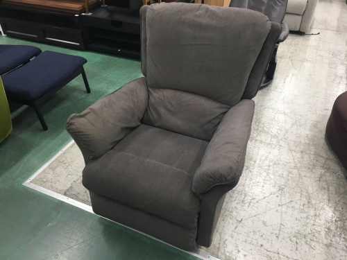 家具のソファ