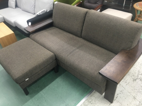 家具のソファ