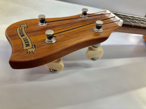 ウクレレのMAUI MUSIC