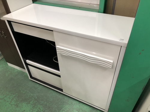 収納家具のカウンター