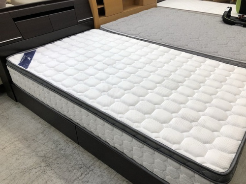生活家具のベッド