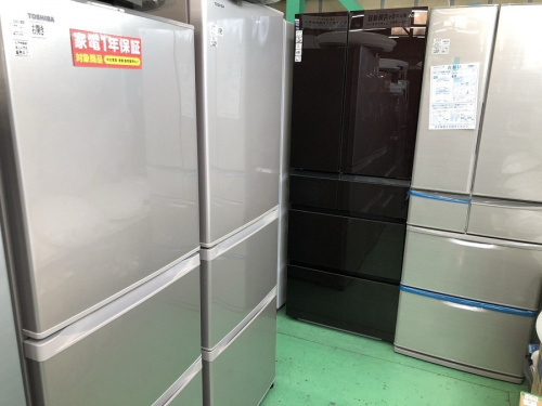 大型冷蔵庫の洗濯機