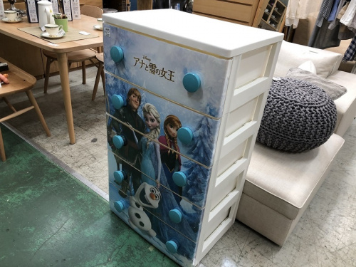ディズニのプラチェスト