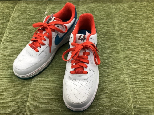 スニーカーのNIKE