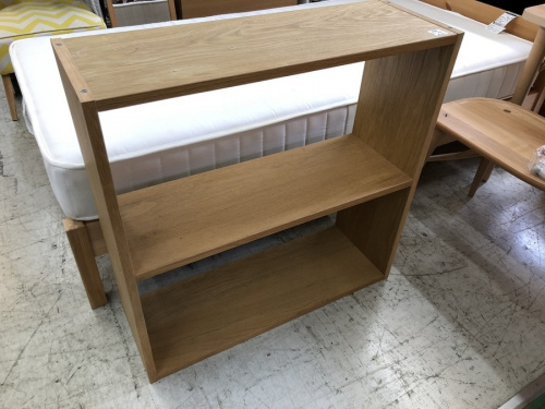 ラックのスタッキングシェルフ