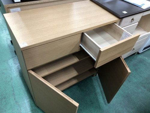 無印良品のキャビネット