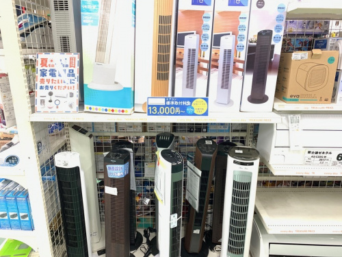 エアコンのタワーファン