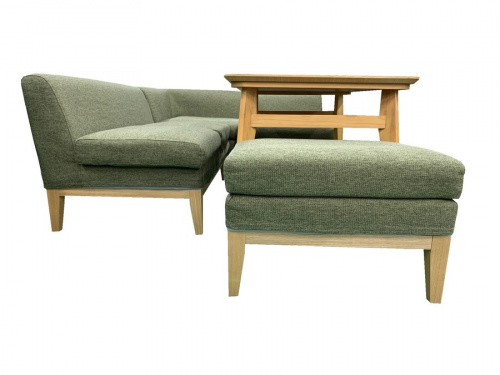 ダイニングセットのキャビネット