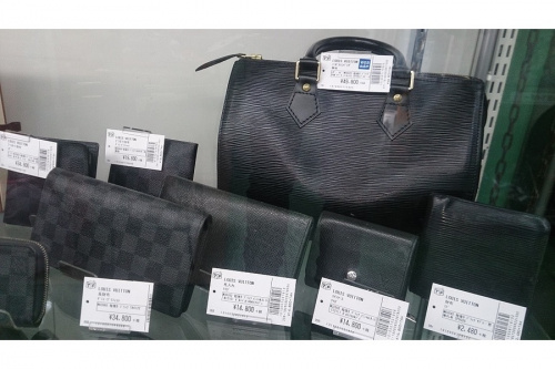 LOUIS VUITTONのルイヴイトン