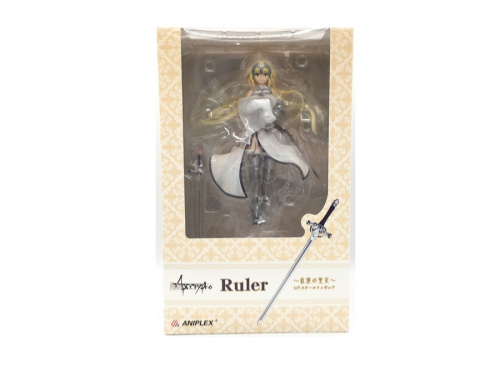 アニメグッズのフィギュア