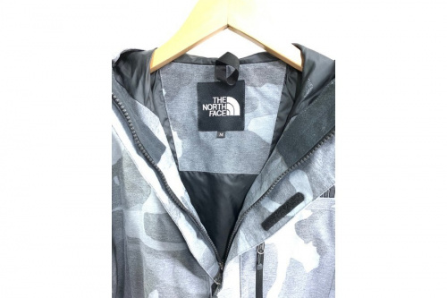 THE NORTH FACEのナイロンジャケット
