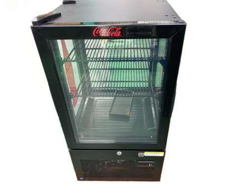 冷蔵庫のCocaCola