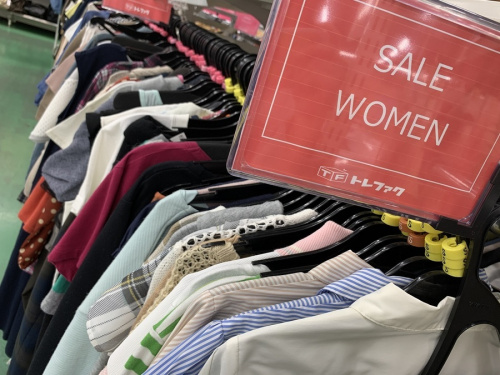 レディースファッションのカーディガン