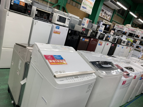 洗濯機の大型冷蔵庫