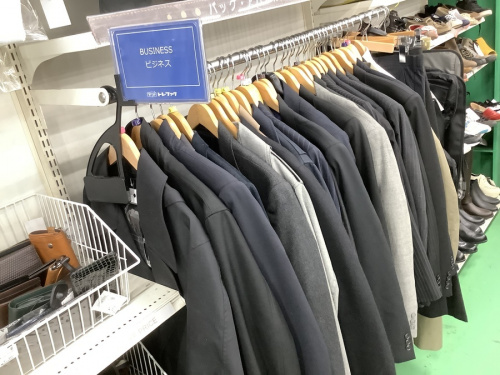 スーツ