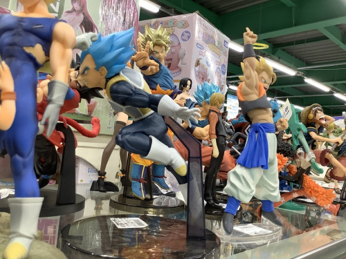 リボルテックのアニメグッズ