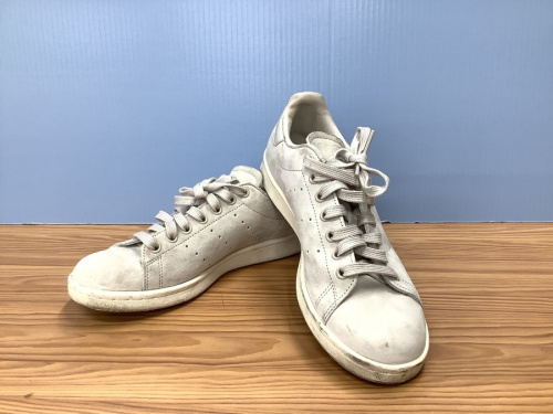 レディースファッションのボトムス