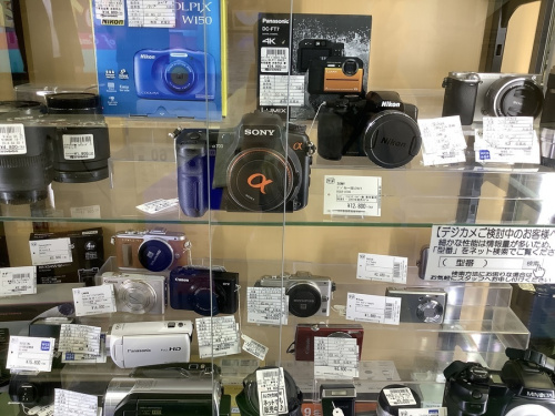 デジタルカメラのCANON