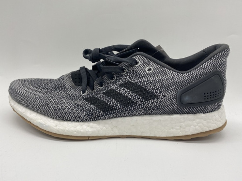 シューズのadidas