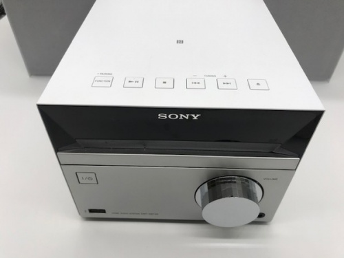 コンポのステレオシステム