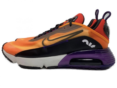 スニーカーのNIKE