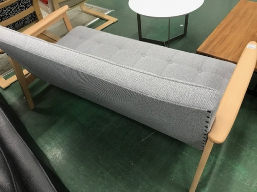 Kチェアのカリモク60