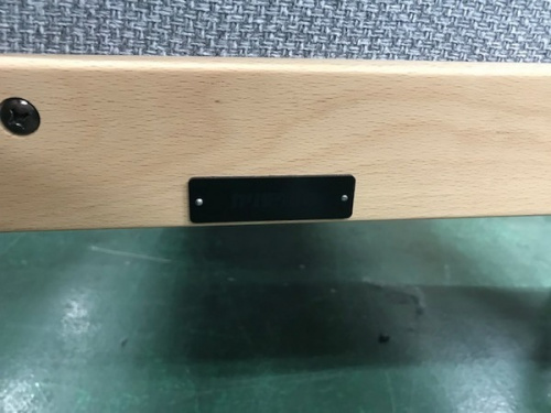 カリモク60のカリモク