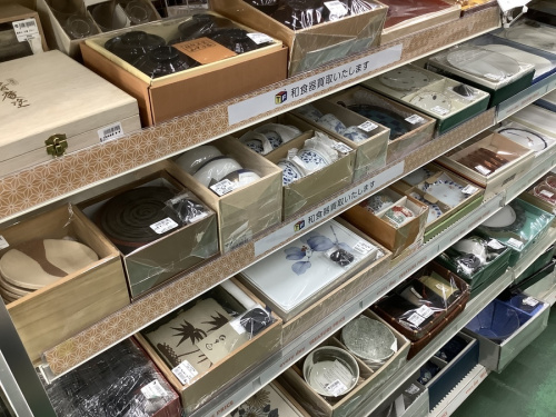 和食器のキッチン雑貨