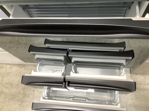 5ドア冷蔵庫のTOSHIBA