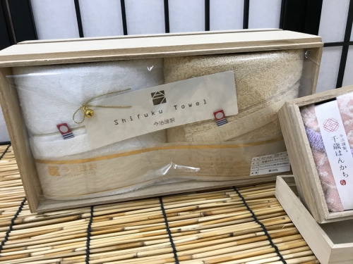 今治タオルの贈答品 買取