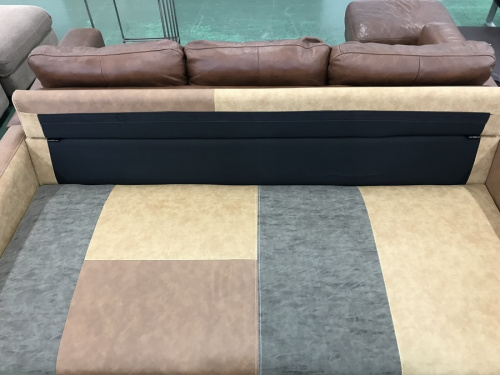 3人掛けパッチワークソファーのブラウン