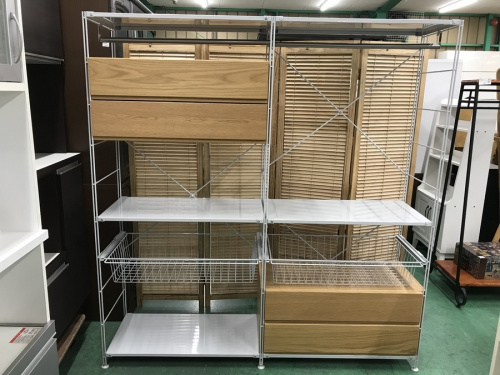 万能収納のユニットシェルフ