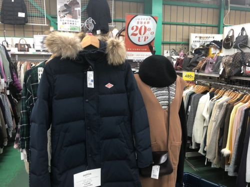 ジャケットのTHE NORTH FACE
