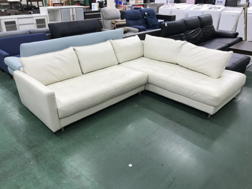家具のソファ