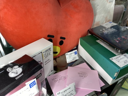 アイドルグッズの吉川 買取