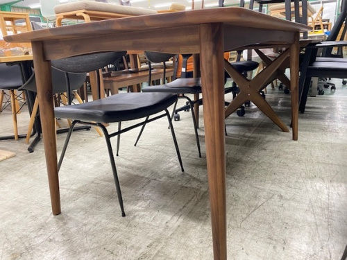 ダイニングセットの大塚家具