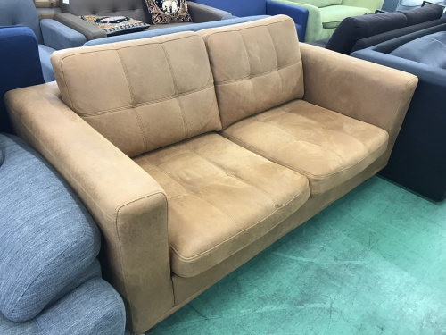 家具のソファ