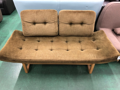 ソファーの2人掛けソファー