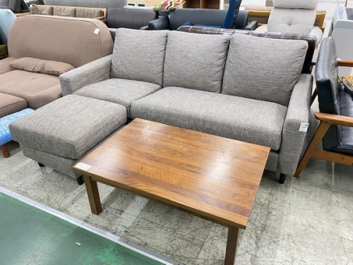 家具のソファ