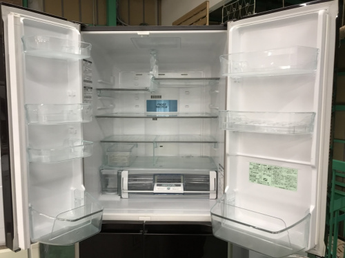 冷蔵庫の6ドア冷蔵庫