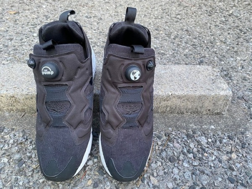 スニーカーのNIKE